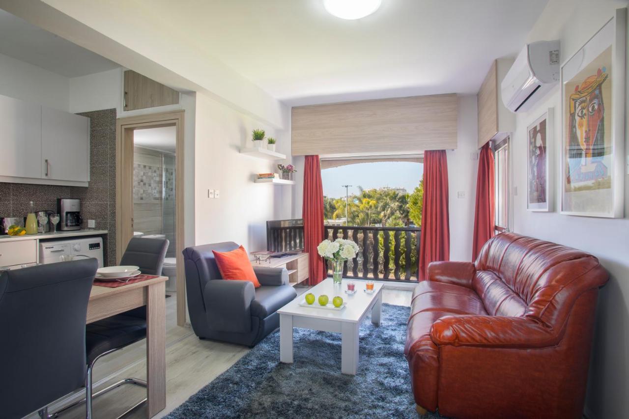 Castle Holiday Apartments Limassol Exterior photo