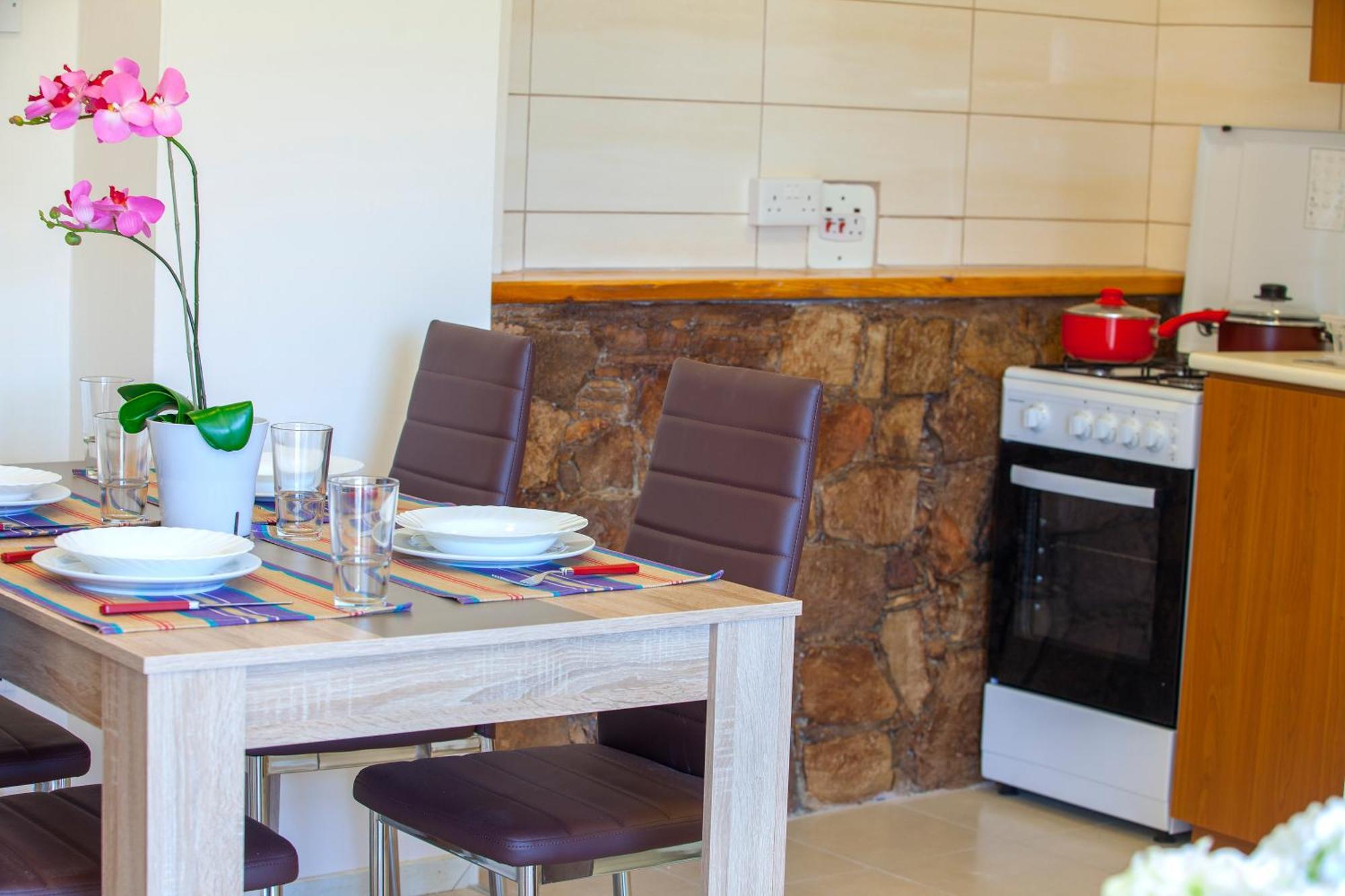 Castle Holiday Apartments Limassol Exterior photo